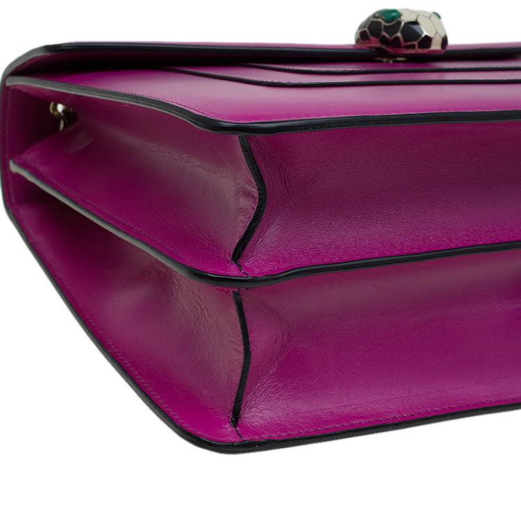 مملوكة مسبقًا Bvlgari Magenta Leather Large Serpenti Forever Shoulder Bag