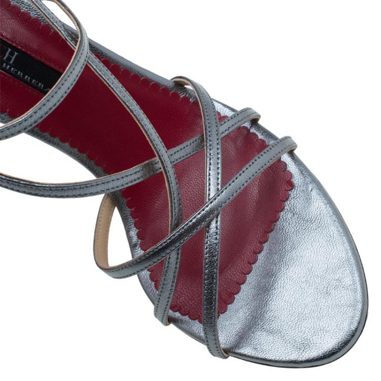 Pre Owned Carolina Herrera Silver Leather Strappy Sandals Size 38 