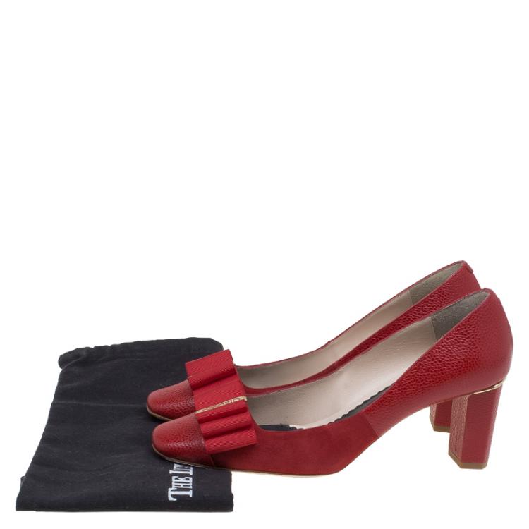 Pre Owned Carolina Herrera Red Leather and Suede Bow Pumps Size 39
