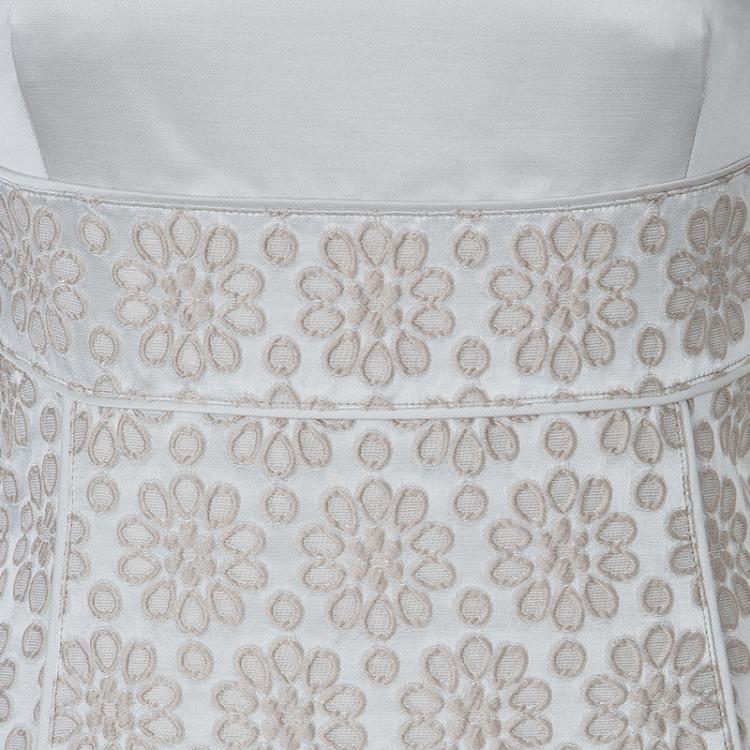 Pre Owned Carolina Herrera Beige Embroidered Sleeveless Dress S