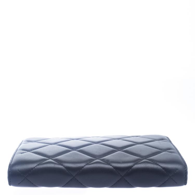 Pre Owned Carolina Herrera Black Leather Chain Clutch