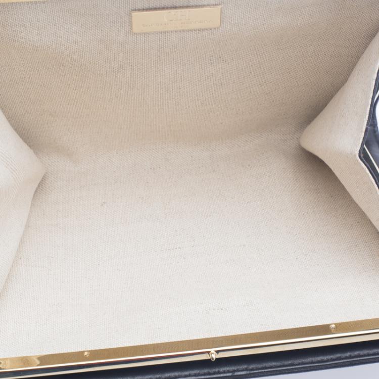 Pre Owned Carolina Herrera Black Leather Chain Clutch