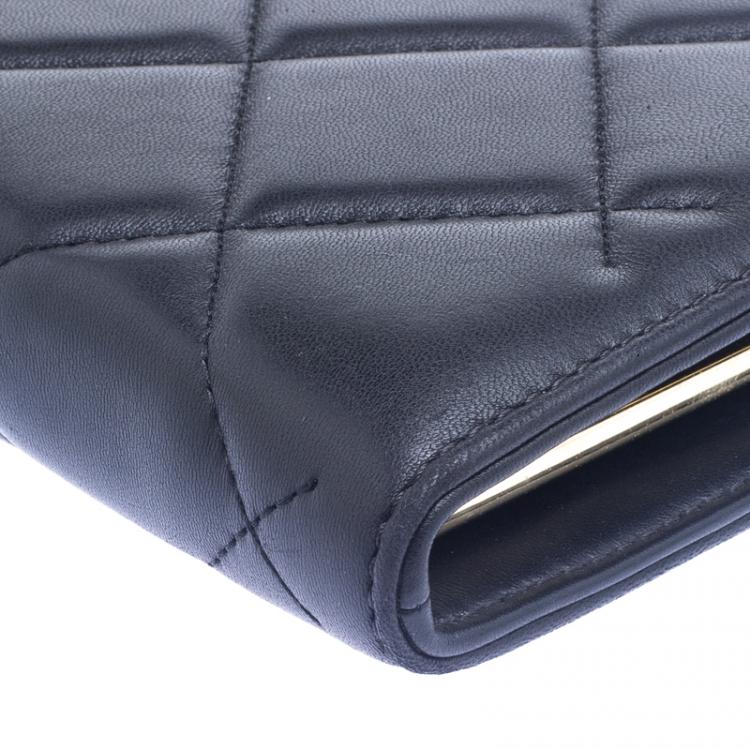 Pre Owned Carolina Herrera Black Leather Chain Clutch