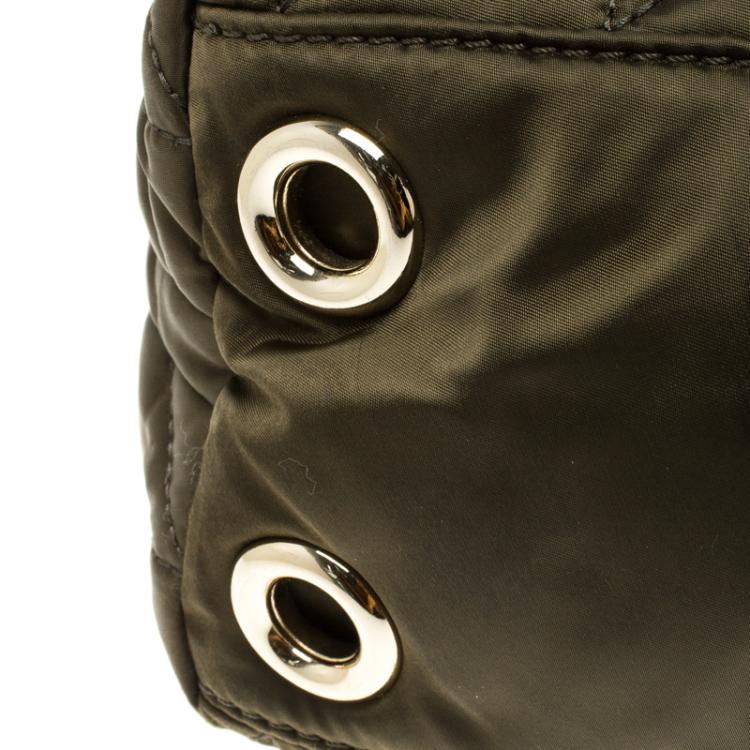Pre Owned Carolina Herrera Dark Green Quilted Nylon Tote