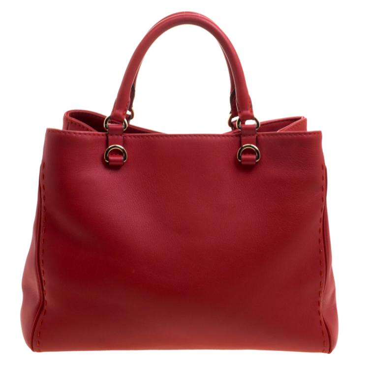 Pre Owned Carolina Herrera Red Leather Charm Shopping Tote