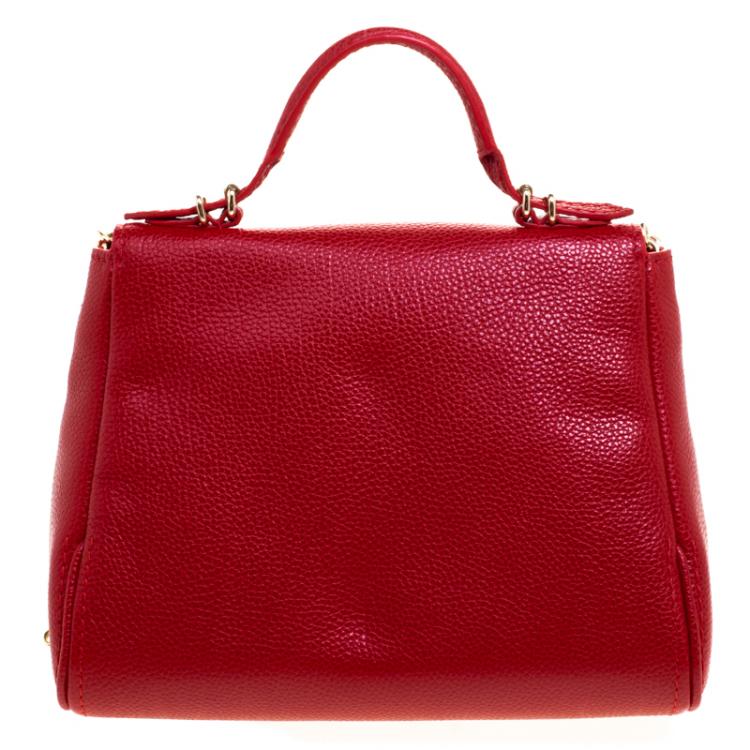 مملوكة مسبقًا Carolina Herrera Red Leather Minuetto Flap Bag