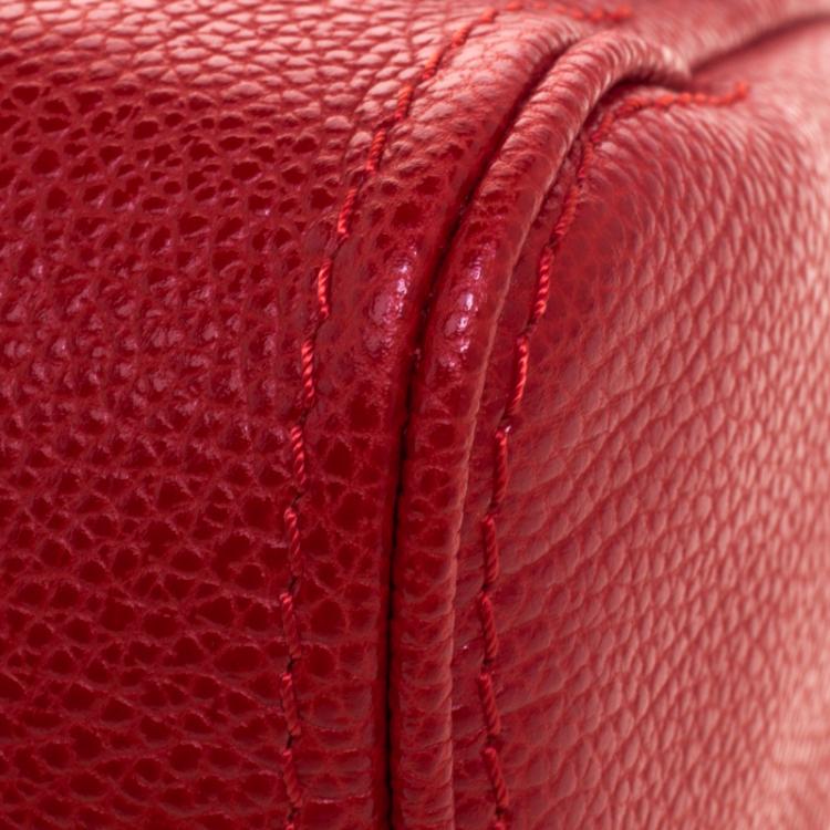مملوكة مسبقًا Carolina Herrera Red Leather Minuetto Flap Bag