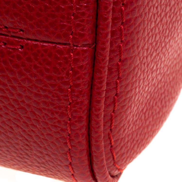 مملوكة مسبقًا Carolina Herrera Red Leather Minuetto Flap Bag