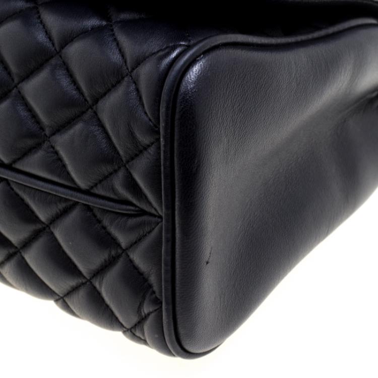 Pre Owned Carolina Herrera Black Quilted Leather Flap Bag