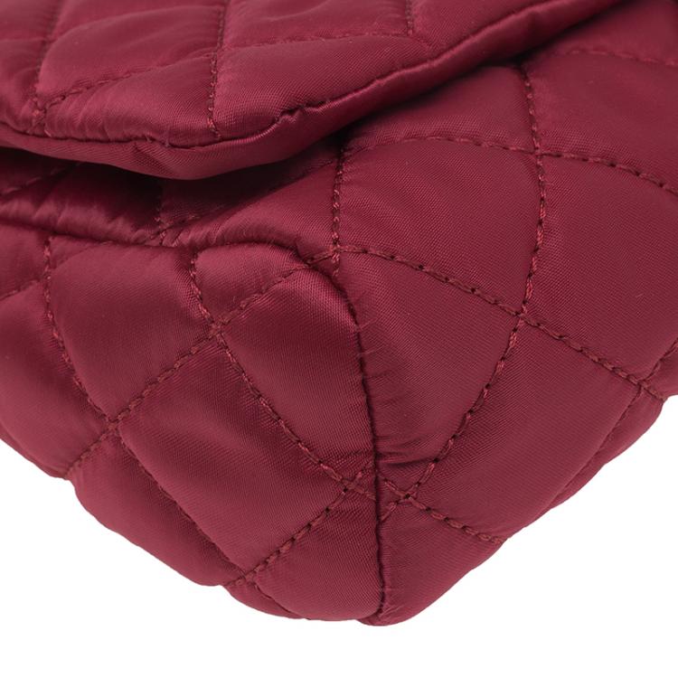 Pre Owned Carolina Herrera Red Quilted Flap Bag