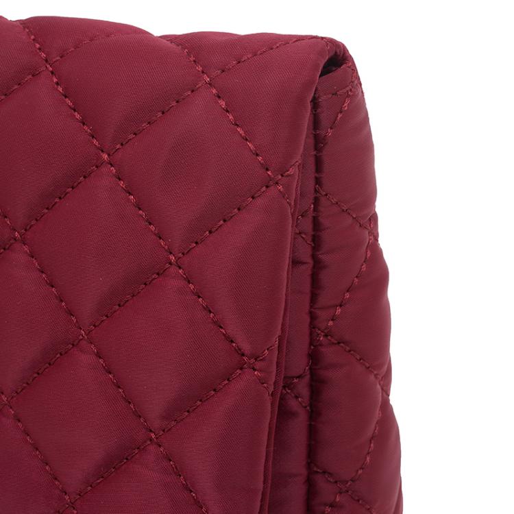 Pre Owned Carolina Herrera Red Quilted Flap Bag