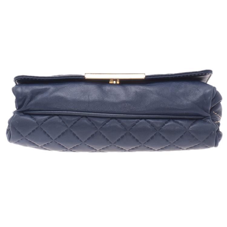 Pre Owned Carolina Herrera Blue Quilted Leather Clutch