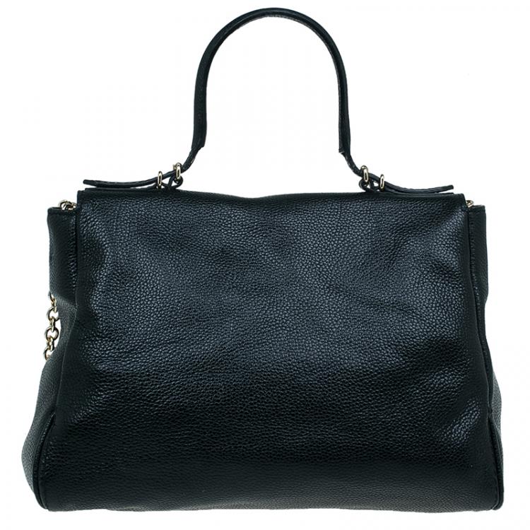 Pre Owned Carolina Herrera Black Leather Minueto Flap Bag