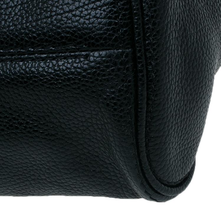 Pre Owned Carolina Herrera Black Leather Minueto Flap Bag