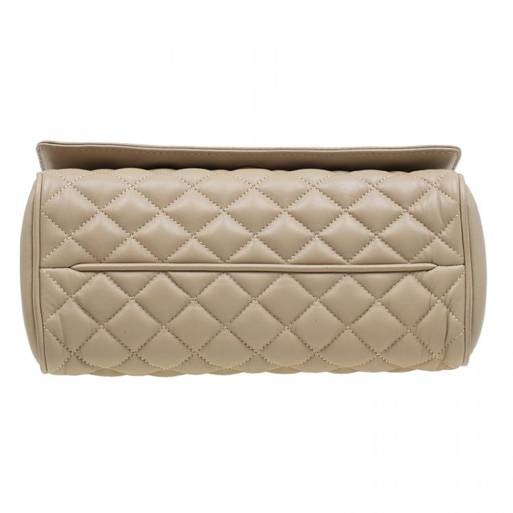 Pre Owned Carolina Herrera Cream Quilted Leather Crossbody Bag