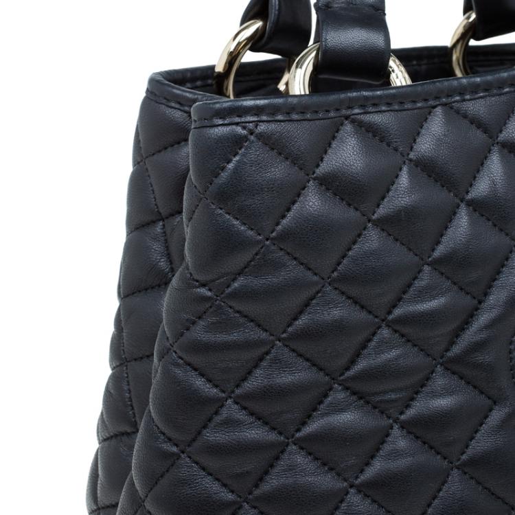 Pre Owned Carolina Herrera Black Quilted Leather Tote