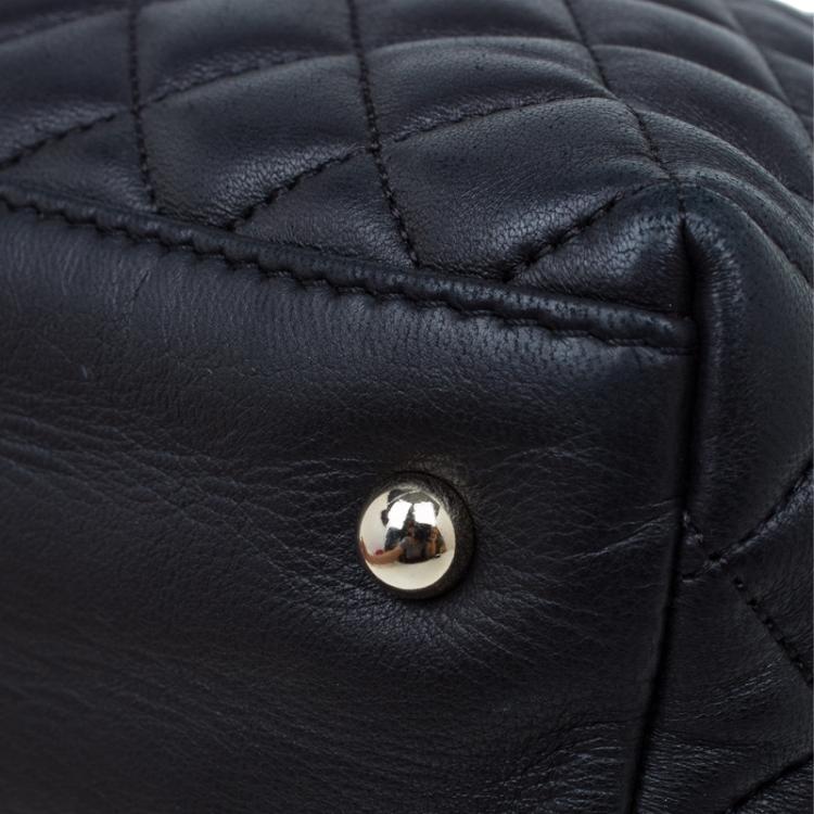 Pre Owned Carolina Herrera Black Quilted Leather Tote
