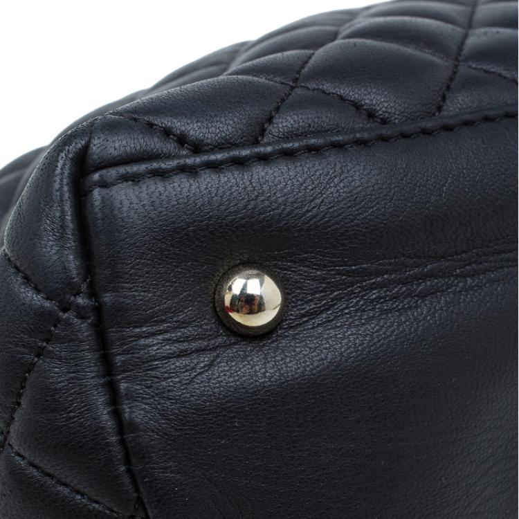 Pre Owned Carolina Herrera Black Quilted Leather Tote