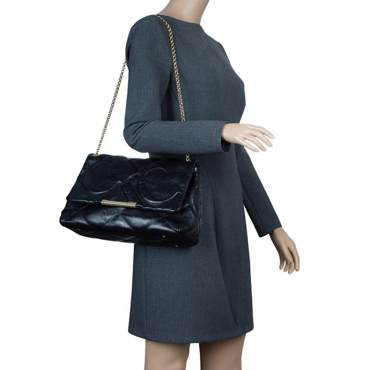 Pre Owned Carolina Herrera Black Quilted Leather Flap Chain Shoulder Bag