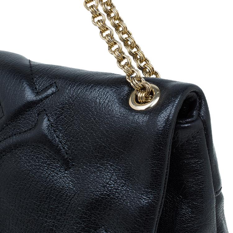 Pre Owned Carolina Herrera Black Quilted Leather Flap Chain Shoulder Bag