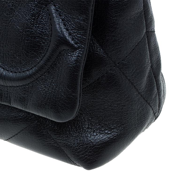 Pre Owned Carolina Herrera Black Quilted Leather Flap Chain Shoulder Bag