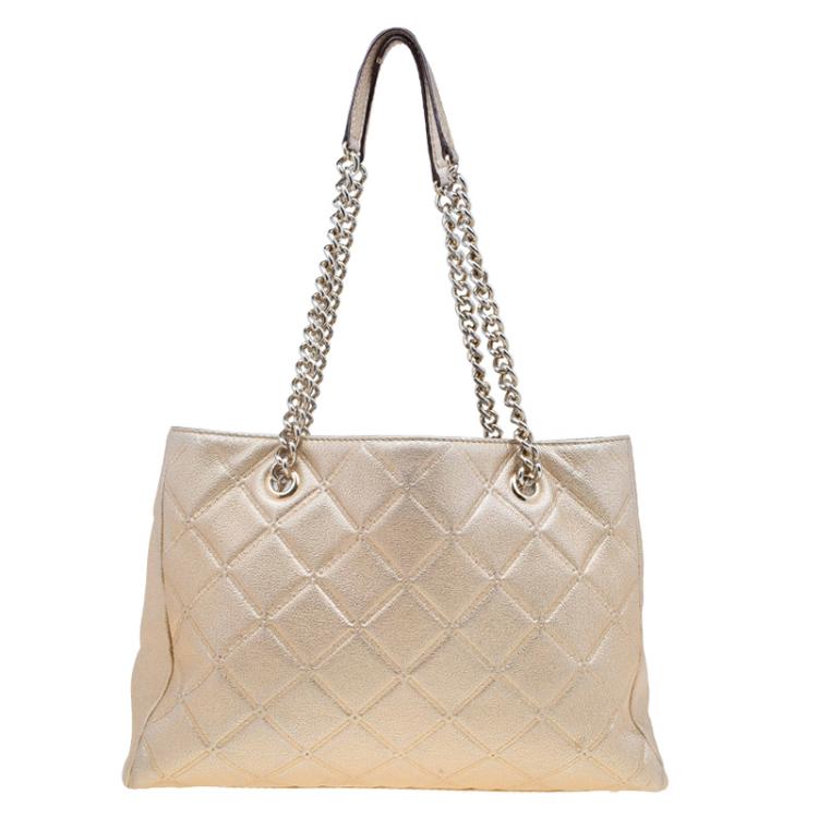 Pre Owned Carolina Herrera Metallic Gold Leather Shopper Tote