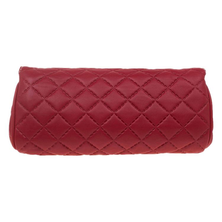Pre Owned  Carolina Herrera Red Quilted Leather Clutch