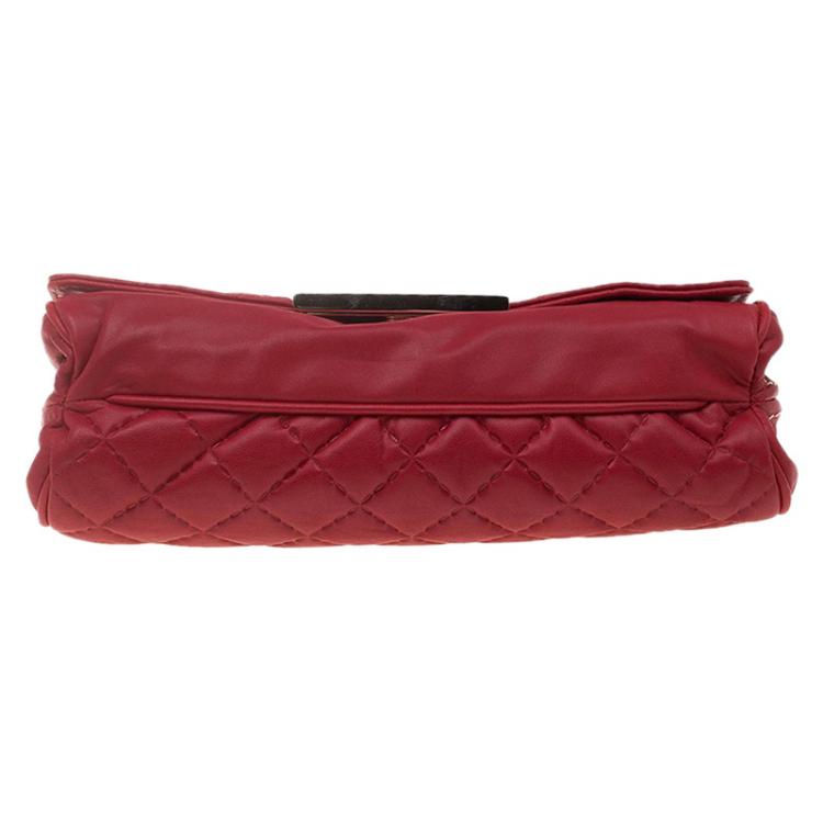 Pre Owned  Carolina Herrera Red Quilted Leather Clutch