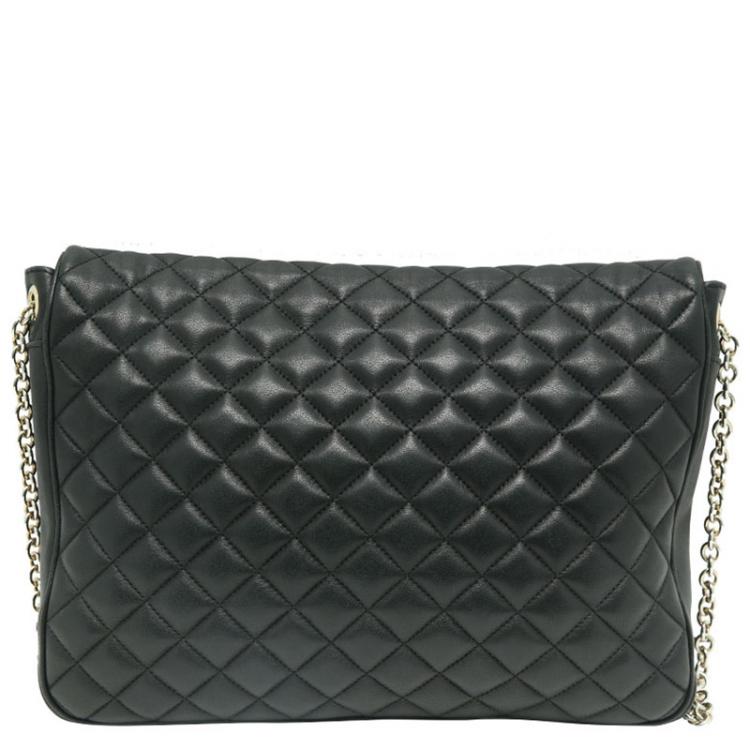 Pre Owned Carolina Herrera Black Quilted Leather Flap Bag
