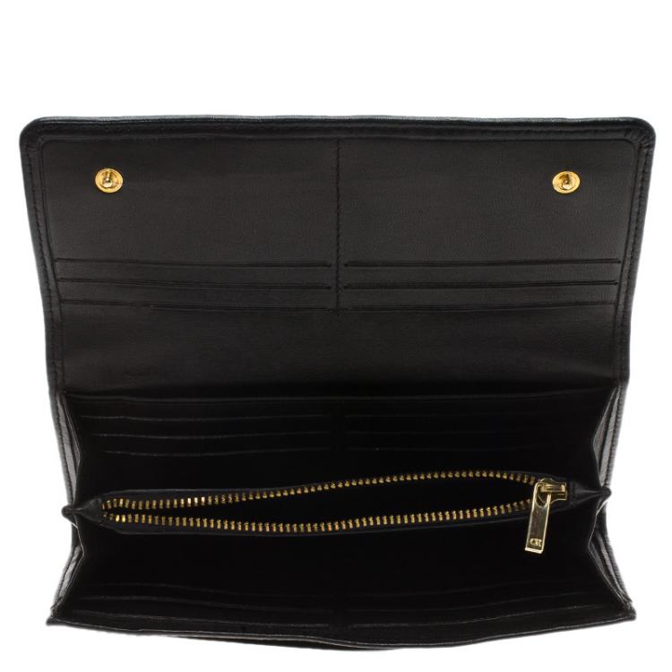 Pre Owned Carolina Herrera Black Quilted Leather Continental Wallet