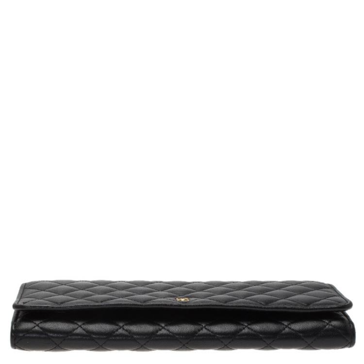 Pre Owned Carolina Herrera Black Quilted Leather Continental Wallet