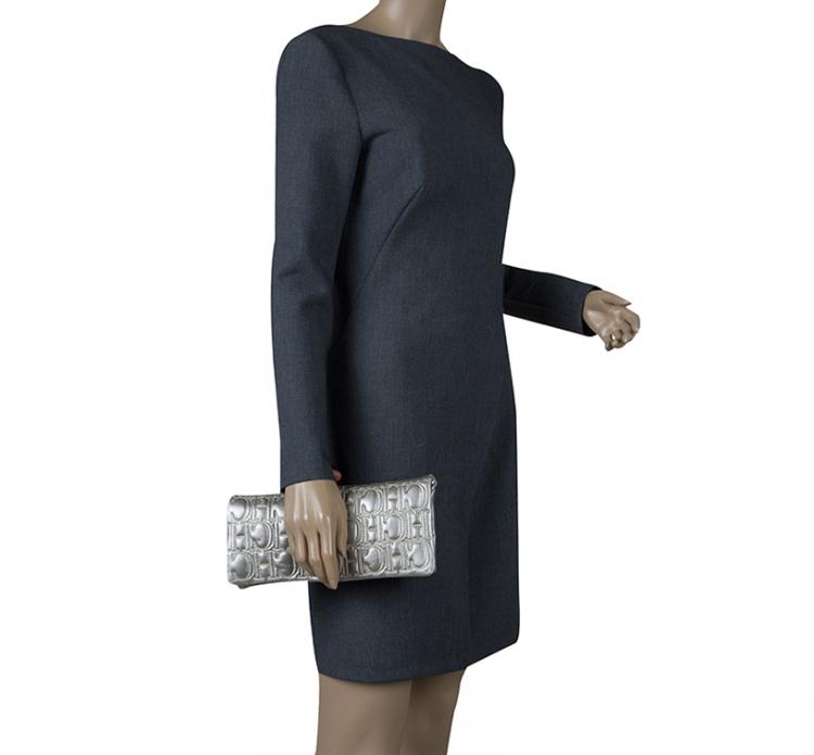 Pre Owned Carolina Herrera Silver Monogram Leather Jerry Clutch