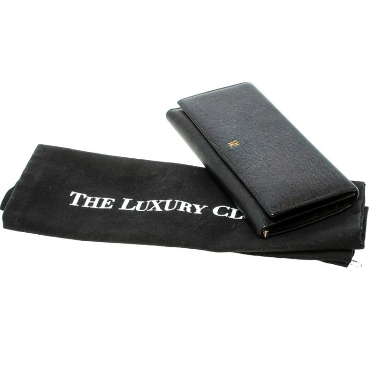 Pre Owned Carolina Herrera Black Textured Leather Continental Wallet
