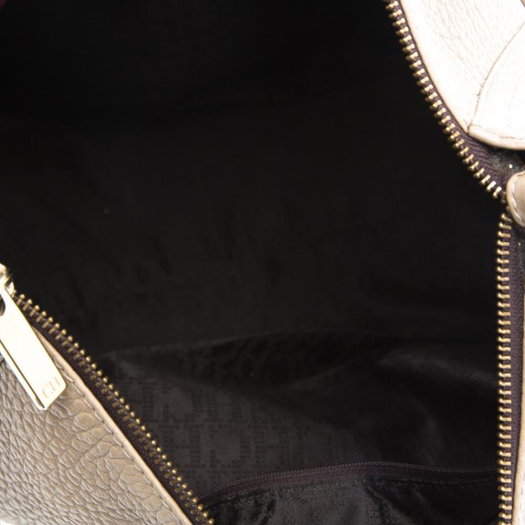 Pre Owned Carolina Herrera Beige Pebbled Leather Maria Shoulder Bag