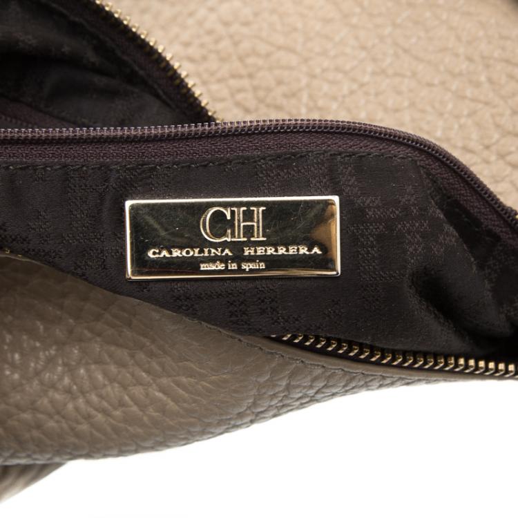 Pre Owned Carolina Herrera Beige Pebbled Leather Maria Shoulder Bag