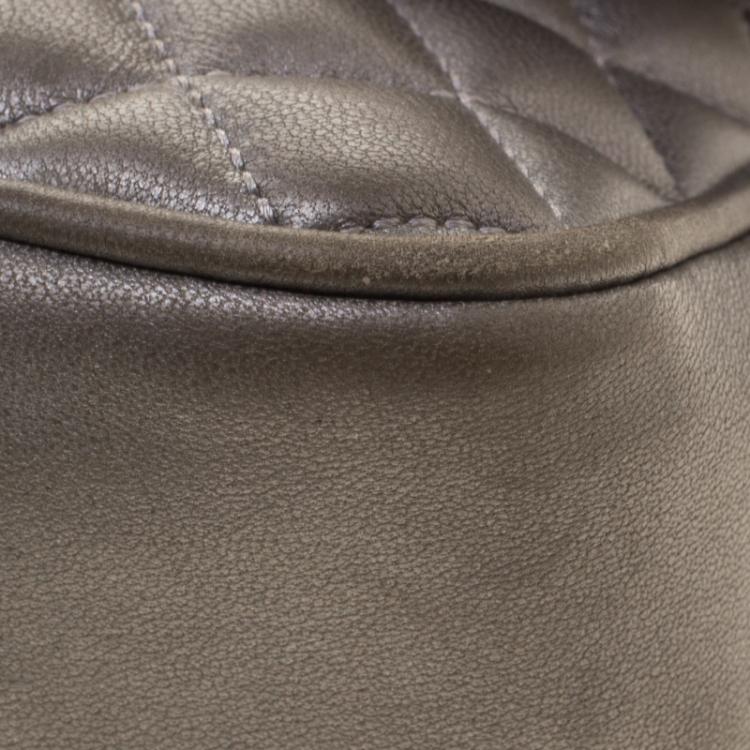 Pre Owned Carolina Herrera Metallic Grey Quilted Leather Shoulder Bag