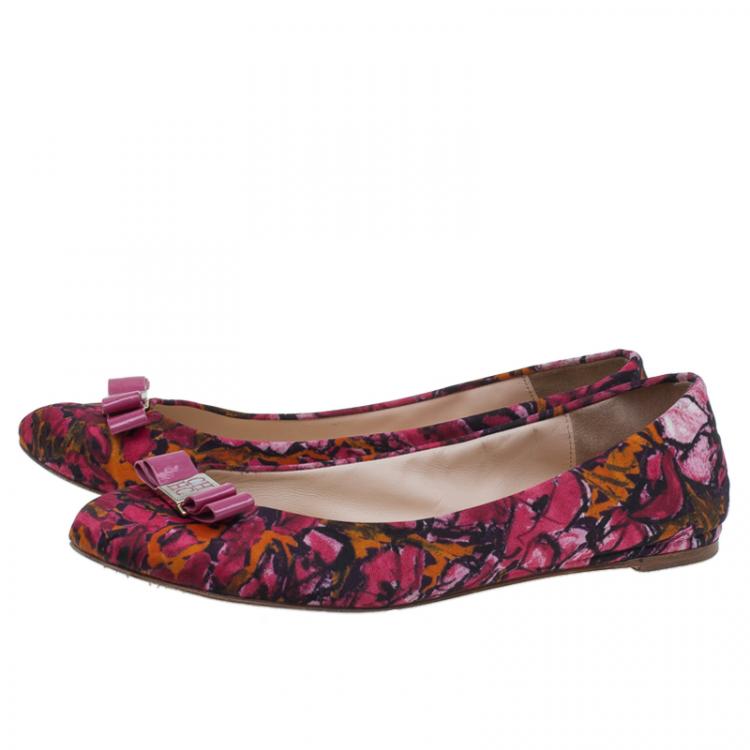 Pre Owned Carolina Herrera Pink Floral Print Bow Ballet Flats Size 39