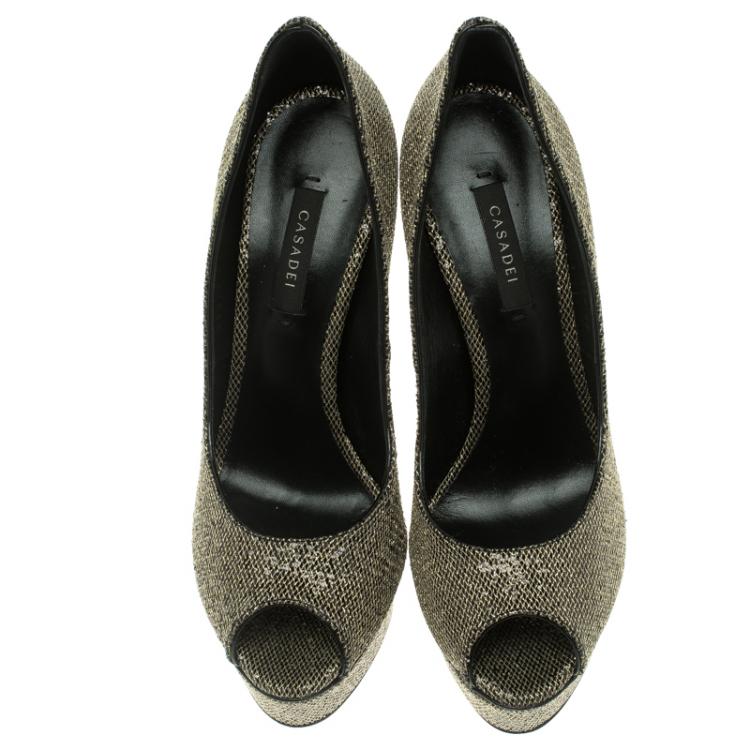 Pre Owned Casadei Glitter Lam�é Fabric Daisy Peep Toe Platform Pumps Size 40