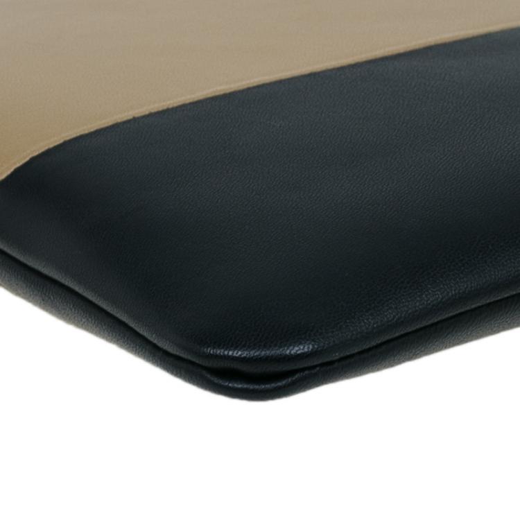 Pre Owned Celine Bi Color Leather Solo Clutch