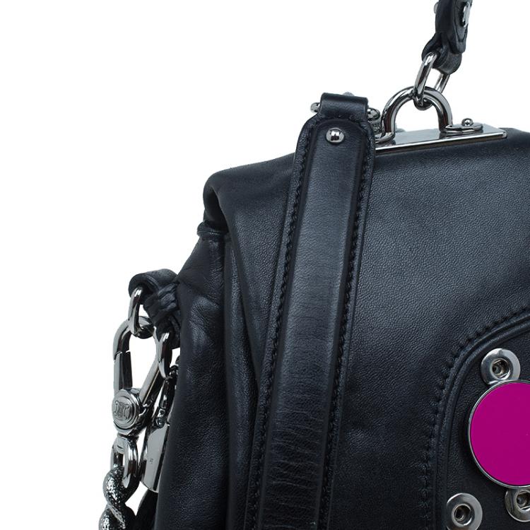 مملوكة مسبقًا Celine Black Soft Leather Snaps Top Handle Bag