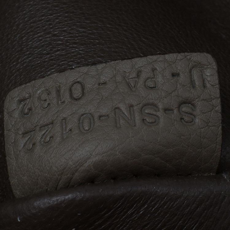 Pre Owned Celine Brown Leather Medium Trapeze Bag