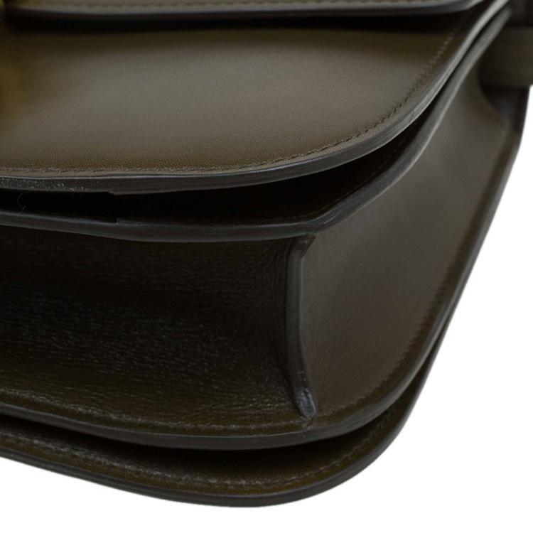 Pre Owned Celine Olive Green Leather Medium Classic Box Shoulder Bag