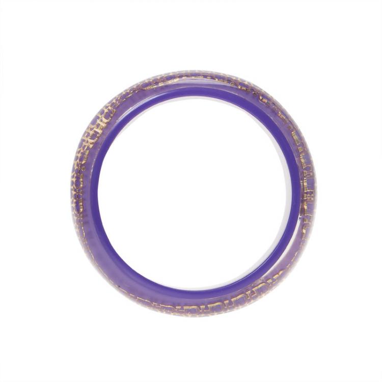Pre Owned CH Carolina Herrera Purple Resin Gold Tone Metal Wide Bangle 20 cm