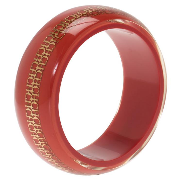 Pre Owned CH Carolina Herrera Red Resin Gold Tone Metal Wide Bangle 21cm