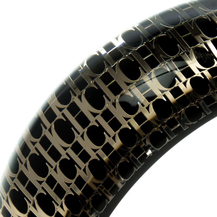 Pre Owned CH Carolina Herrera Black Resin Gold Tone Wide Bangle Bracelet 19cm