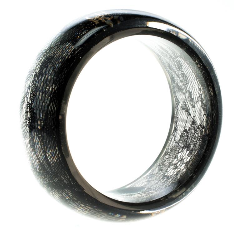 Pre Owned CH Carolina Herrera Black Lace Clear Resin Wide Bangle Bracelet 