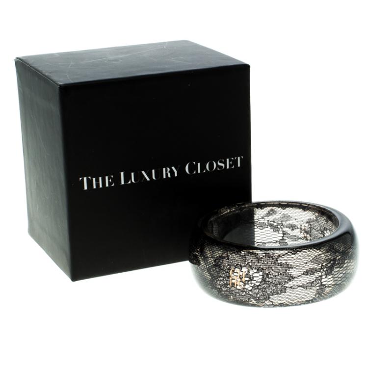 Pre Owned CH Carolina Herrera Black Lace Clear Resin Wide Bangle Bracelet 