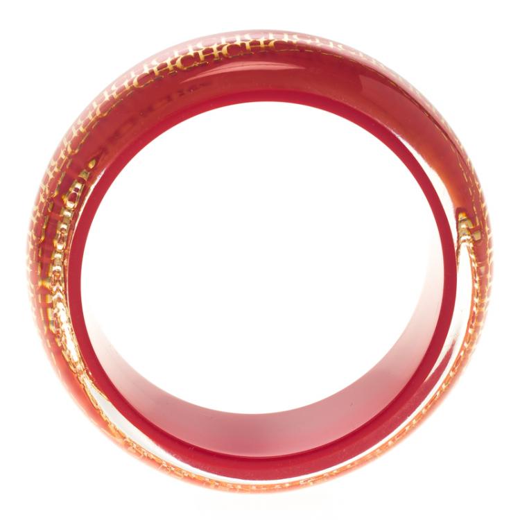 Pre Owned CH Carolina Herrera Red Resin Gold Tone Metal Wide Bangle Bracelet 20cm