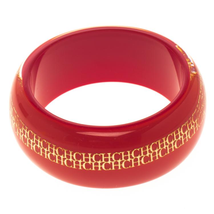 Pre Owned CH Carolina Herrera Red Resin Gold Tone Metal Wide Bangle Bracelet 20cm