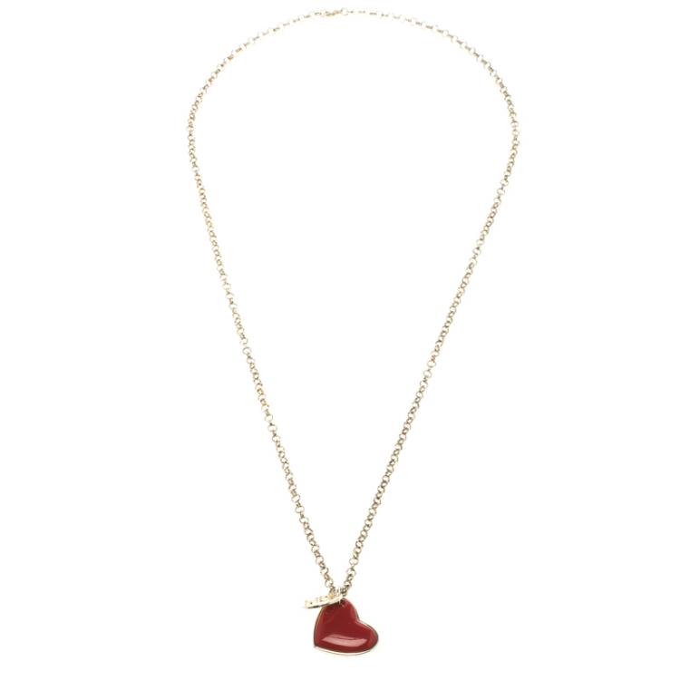 Pre Owned Carolina Herrera Resin Heart Gold Tone Pendant Necklace